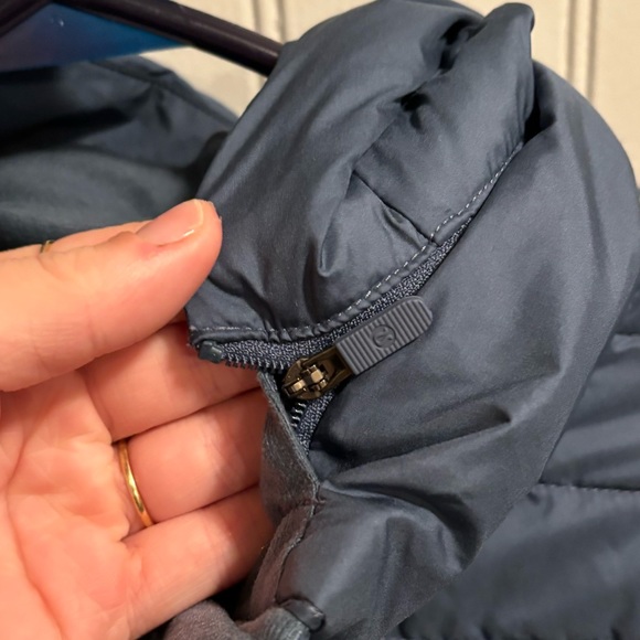 lululemon pack it down jacket - Picture 5 of 8